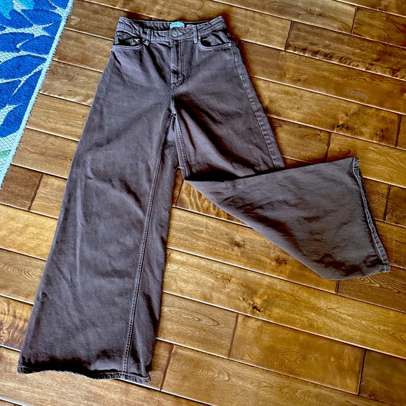 Bershka Denim - Bershka brown super wide leg jeans.Guc. Size 6